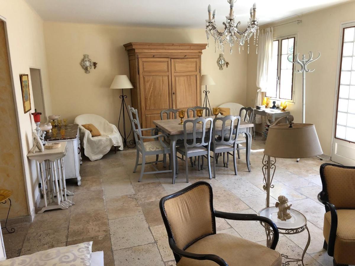 La Gandonne Hotel Caderousse Bagian luar foto